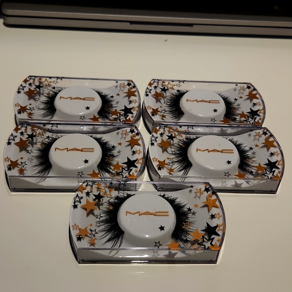 MAC Eye Lash Bundle